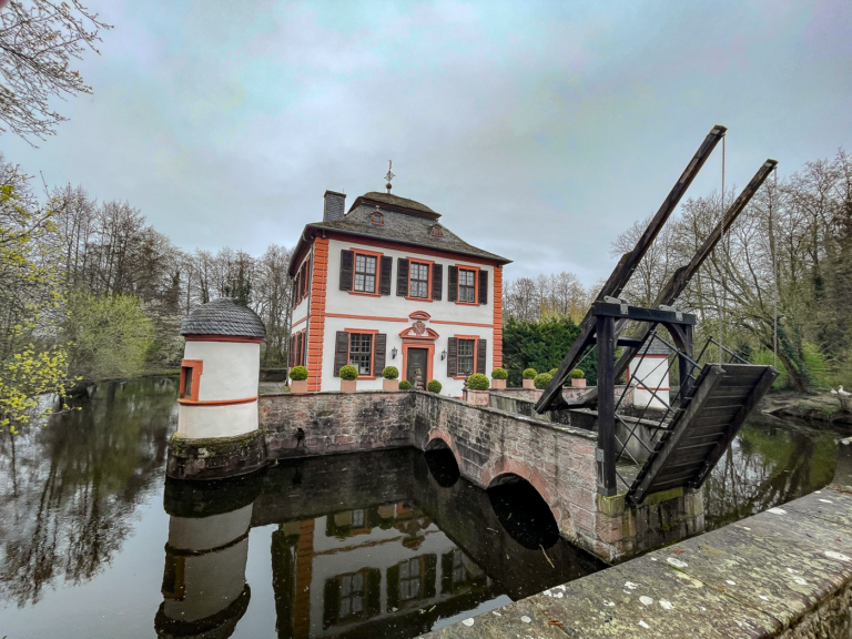 Wasserburg Klein-Welzheim bei Seligenstadt