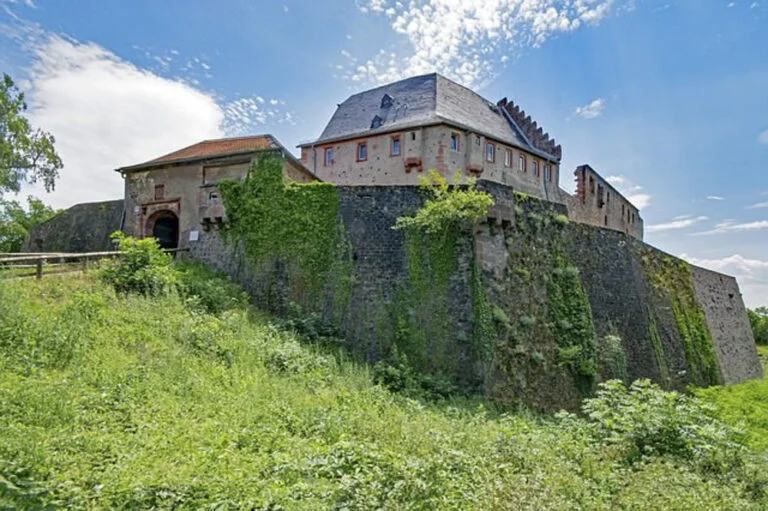 Veste Otzberg: Eine Burg mit atemberaubender Aussicht