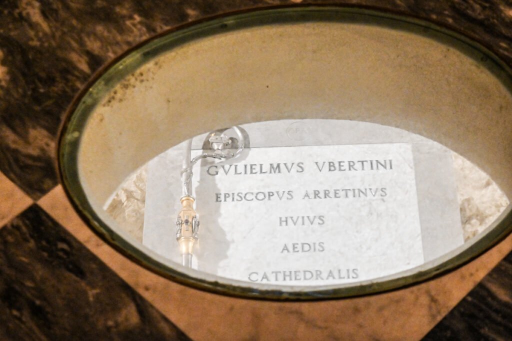 Kathedrale von Arezzo – Ein Meisterwerk zwischen Gotik und Renaissance 47 Arezzo-Kathedrale-von-Arezzo